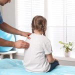 مدیریت درد، کنترل خون‌ریزی و بهینه‌سازی تغذیه در جراحی اصلاح انحراف و ناهنجاری ستون فقرات