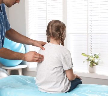 مدیریت درد، کنترل خون‌ریزی و بهینه‌سازی تغذیه در جراحی اصلاح انحراف و ناهنجاری ستون فقرات